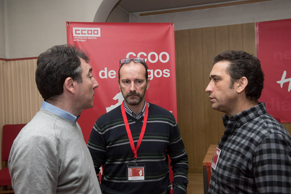 El secretario general de CCOO Castilla y Len, ngel Hernndez, el secretario de Accin Sindical, Vicente Andrs, y el coordinador de la Federacin de Servicios a la Ciudadana de CCOO en Burgos,