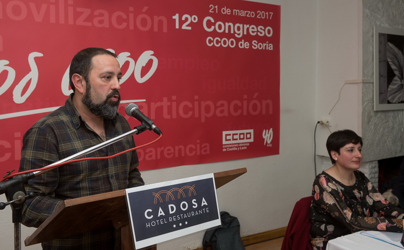 El nuevo secretario general de CCOO de Soria se dirige al auditorio